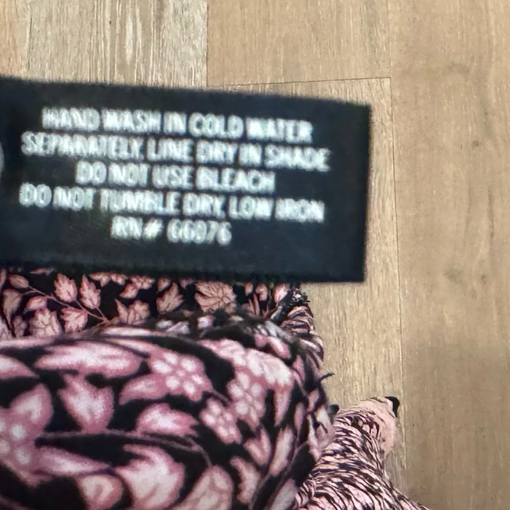 Aqua Black and Pink Floral Palazzo Pants Large - Picture 7 of 7